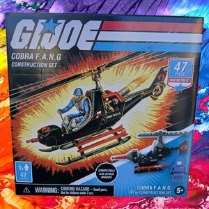 G.I. Joe Hasbro Cobra F.A.N.G,47 Piece Construction Set with Cobra Pilot Figure